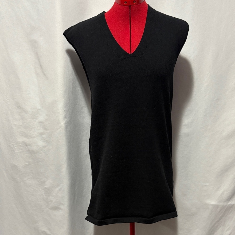Joe Fresh Black V-Neck Muscle Tee SM407
